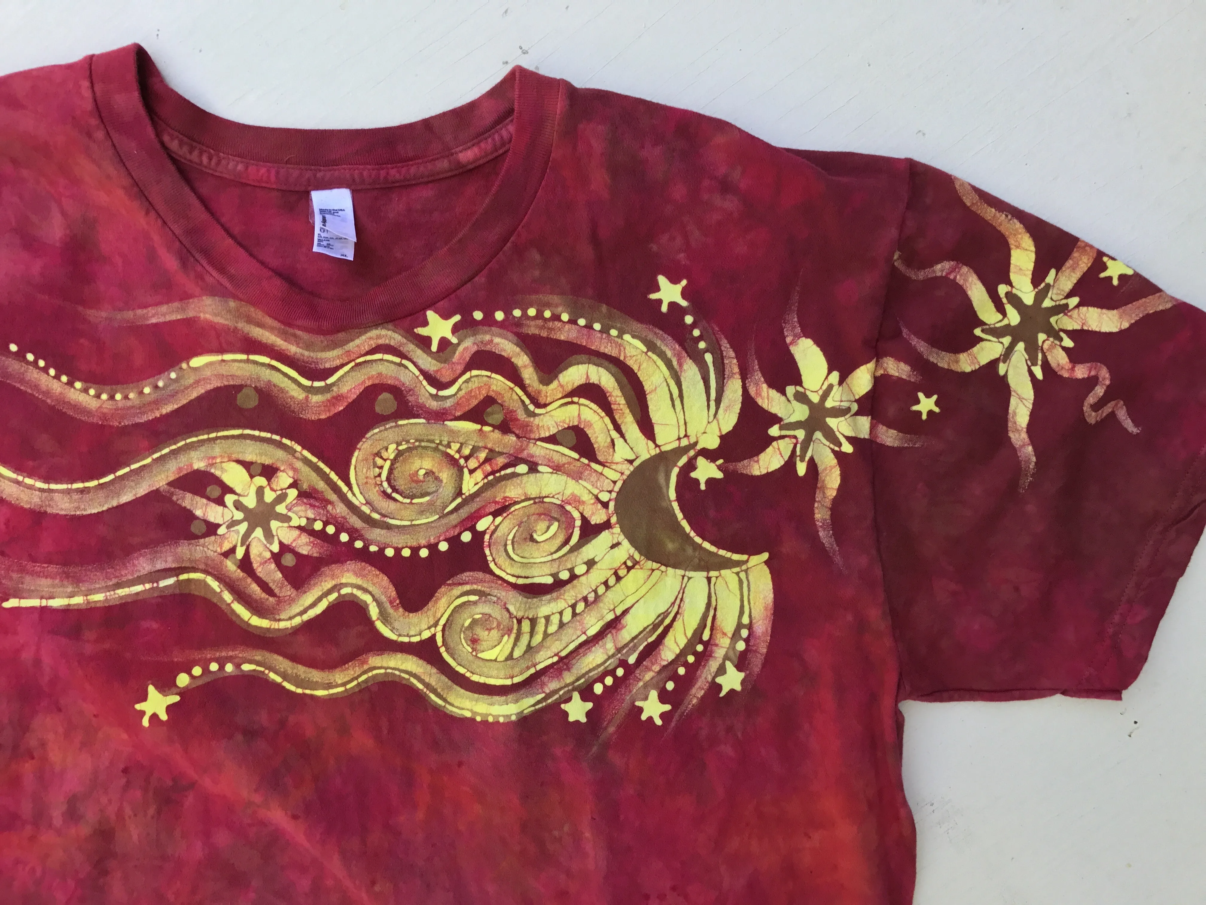 Red Sky Delight Handmade Batikwalla Tshirt - Size XL